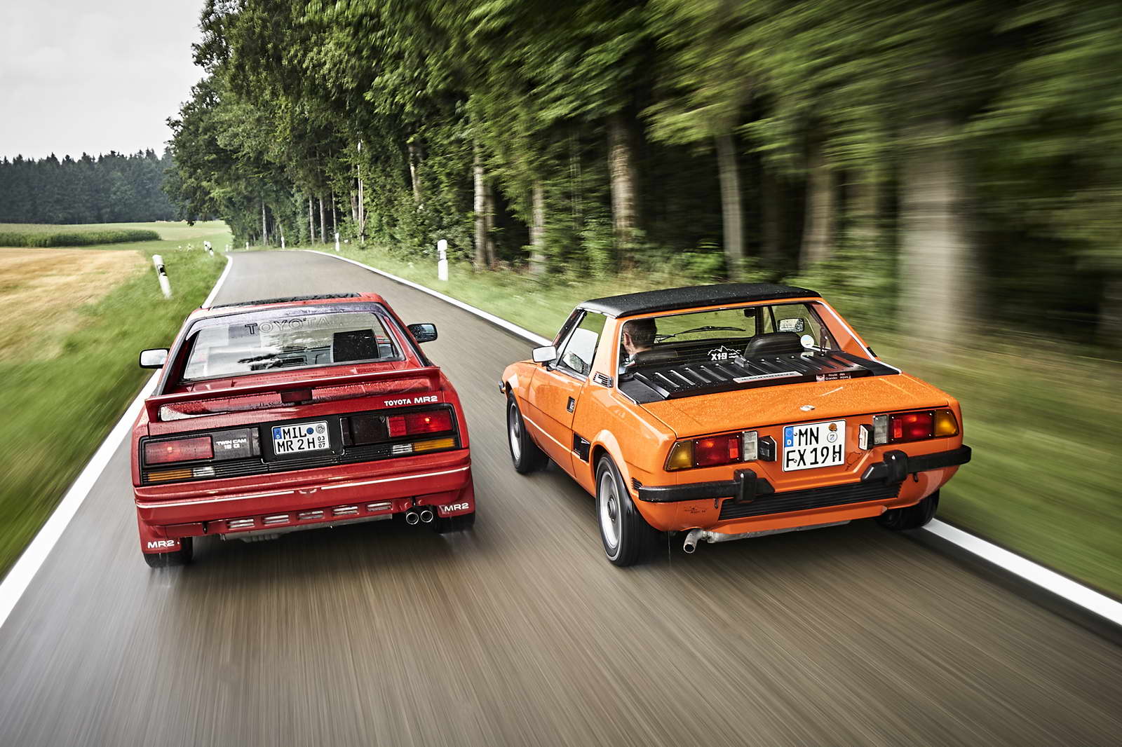 Toyota MR2 vs Fiat X 15